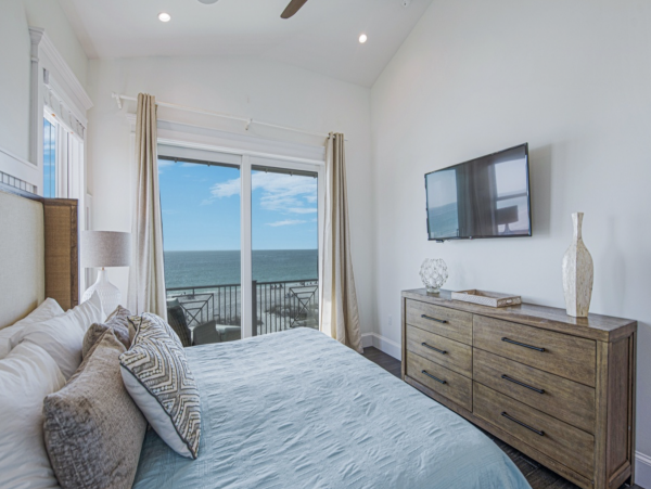 Anna Maria Island Beachfront 7 Bedroom Luxury Vacation Pool Home